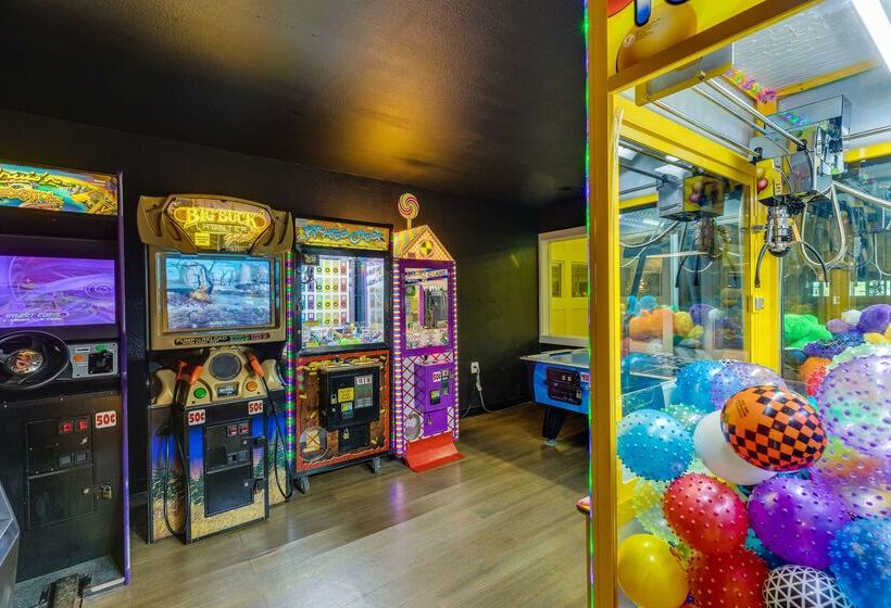 Отель Best Western Lakewinds