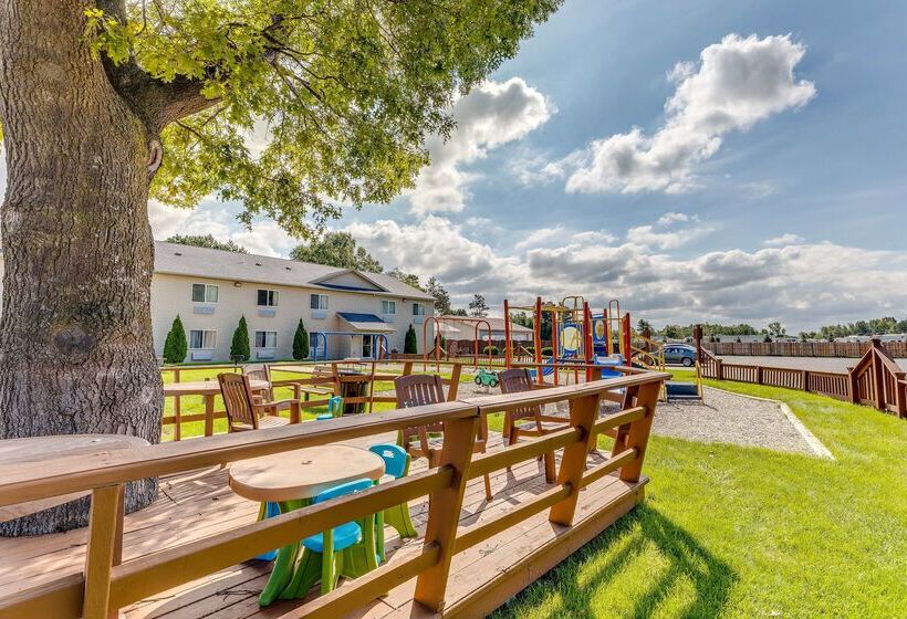 Отель Best Western Lakewinds