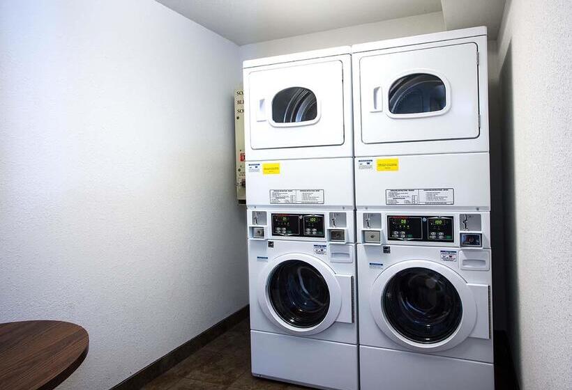 Отель Best Western Lakewinds