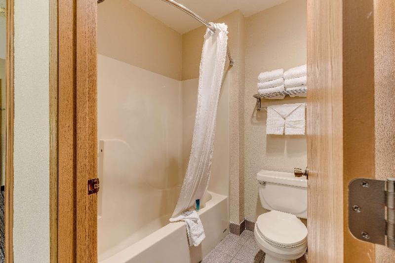 Отель Best Western Lakewinds