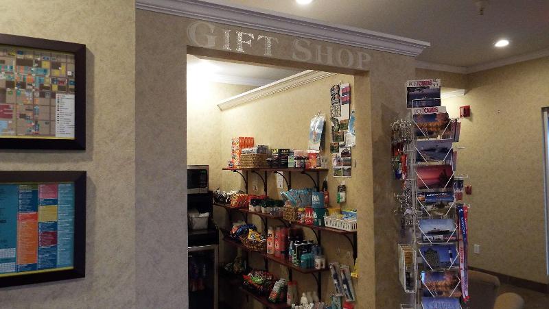 Отель Best Western Lakewinds