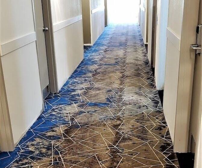 فندق Comfort Inn Boston Milford