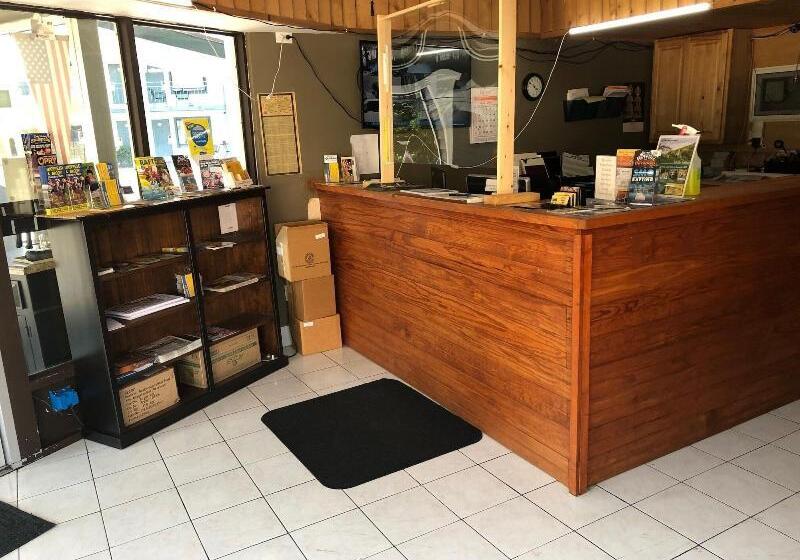 酒店 Country Town N' Suites