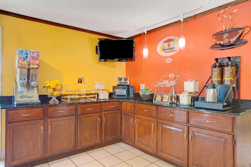 호텔 Economy 7 Inn Chesapeake  Portsmouth