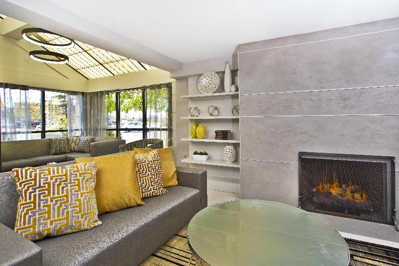 فندق Holiday Inn Express Boston Waltham, An Ihg