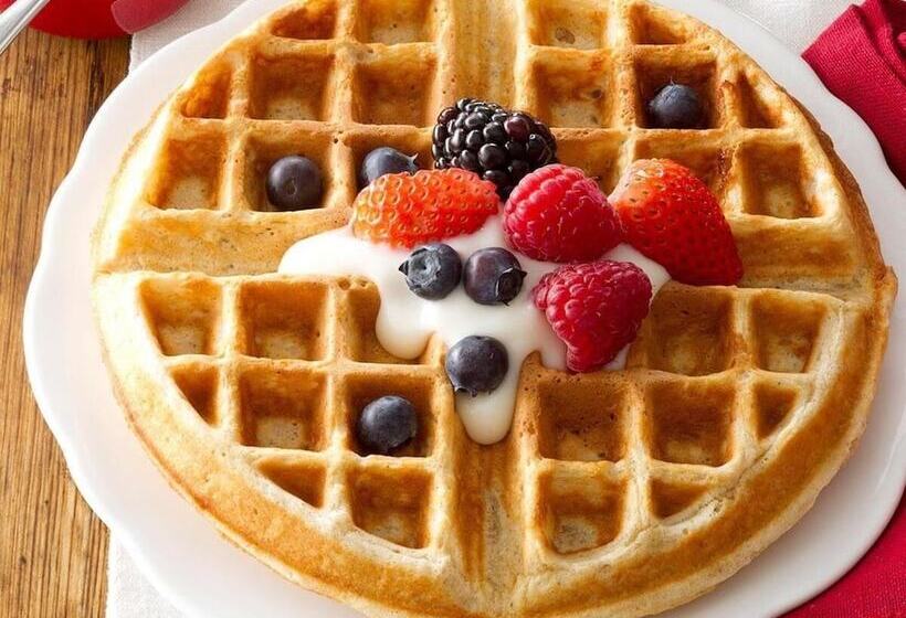 호텔 Hometown Inn & Suites