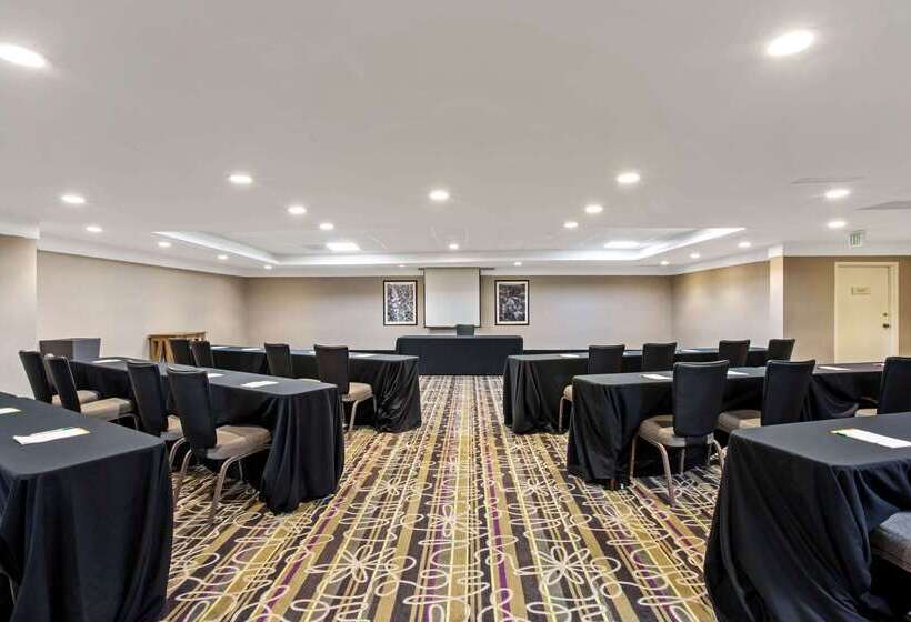 فندق La Quinta By Wyndham Boston Andover