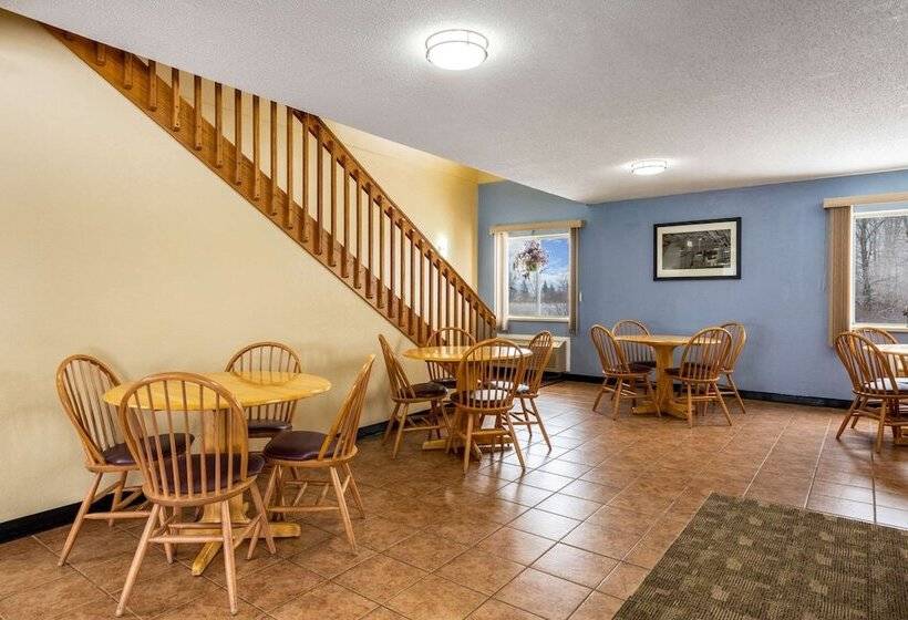 فندق Rodeway Inn