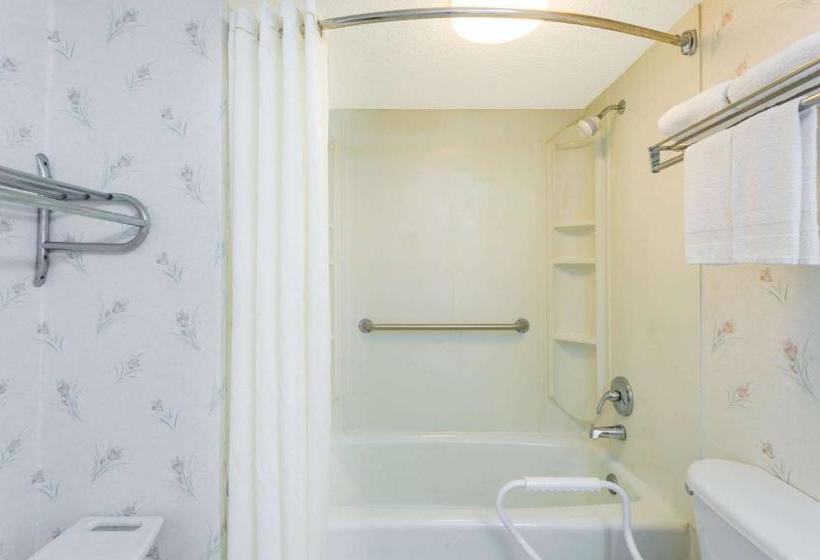 فندق Super 8 By Wyndham Ashland/richmond