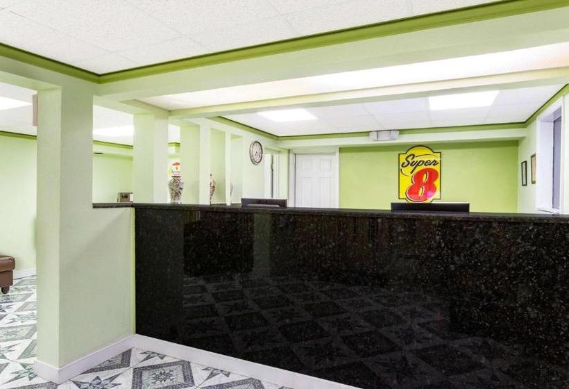 فندق Super 8 By Wyndham Ashland/richmond