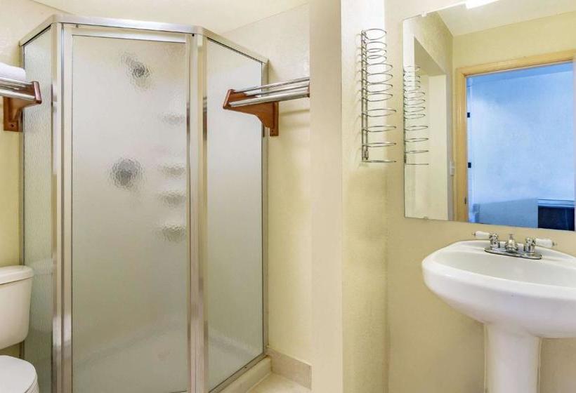 فندق Super 8 By Wyndham Ashland/richmond