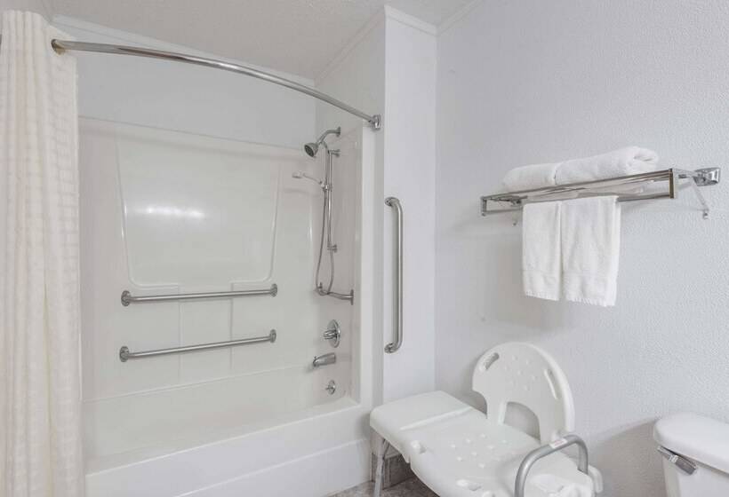 فندق Super 8 By Wyndham Bridgeport/clarksburg Area