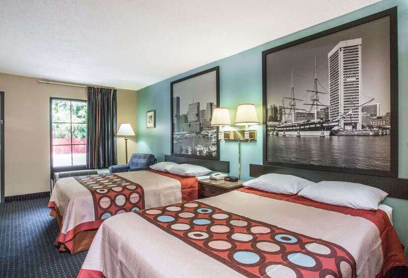 ホテル Super 8 By Wyndham Camp Springs/andrews Afb Dc Area