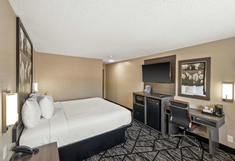 Отель Super 8 By Wyndham Charlottesville