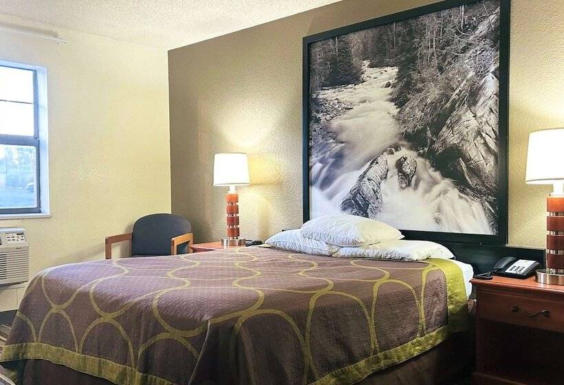 בית מלון כפרי Super 8 By Wyndham Colorado Springs/afa Area