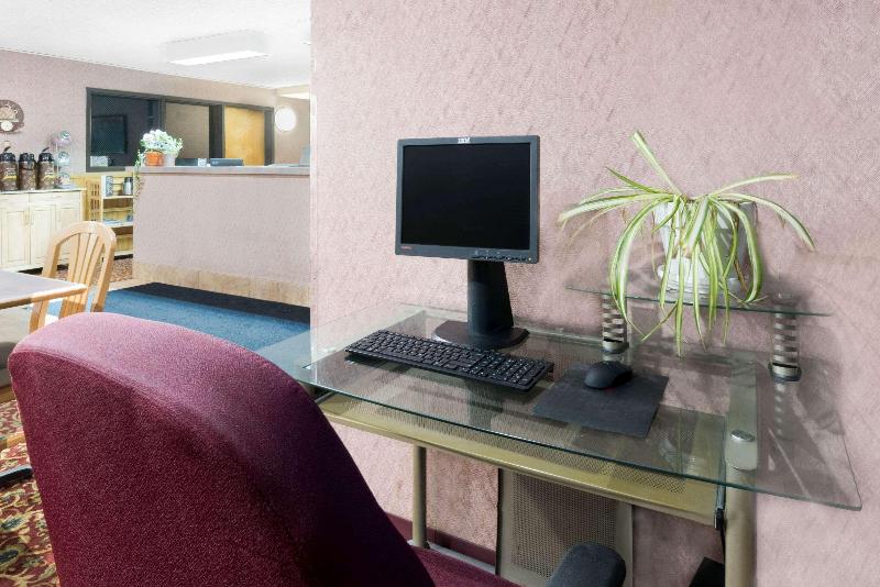 호텔 Super 8 By Wyndham Duluth