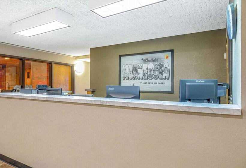 هتل Super 8 By Wyndham Duluth
