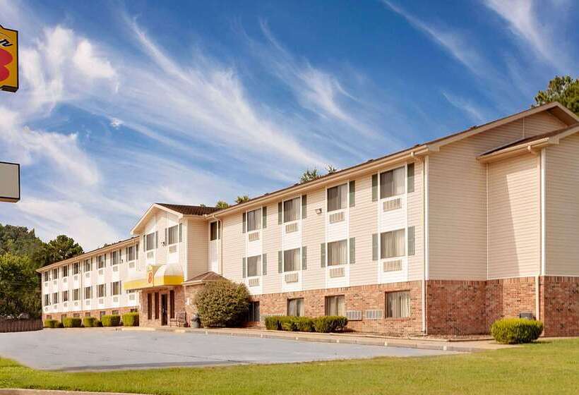 هتل Super 8 By Wyndham Fayetteville