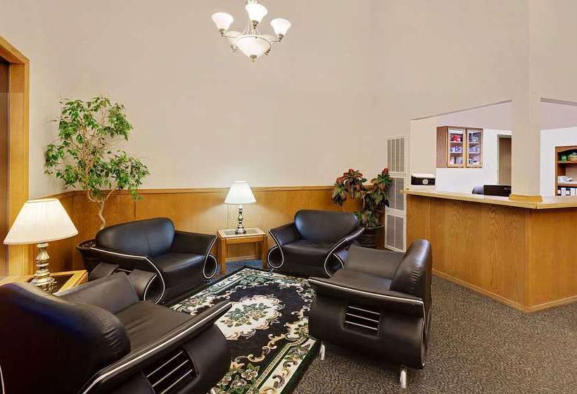 فندق Super 8 By Wyndham Fayetteville