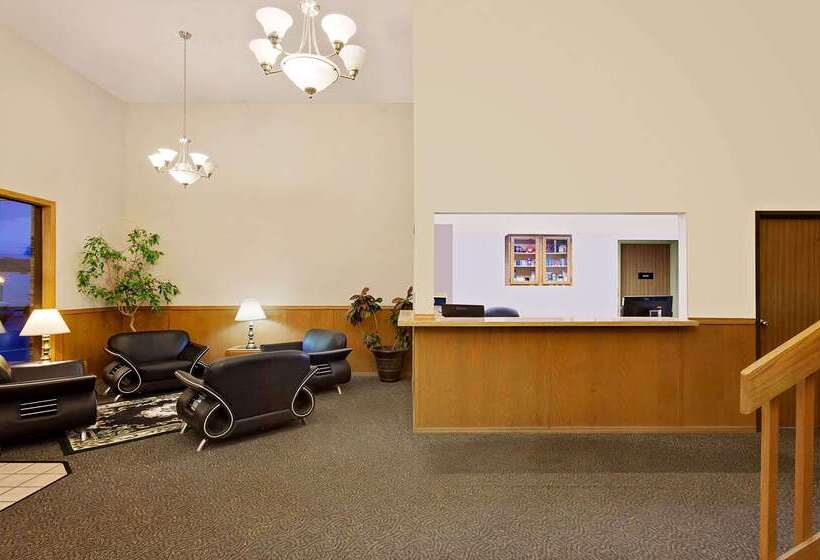 فندق Super 8 By Wyndham Fayetteville