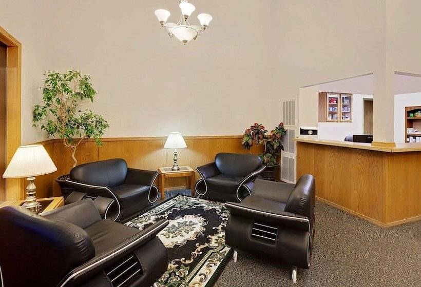 فندق Super 8 By Wyndham Fayetteville