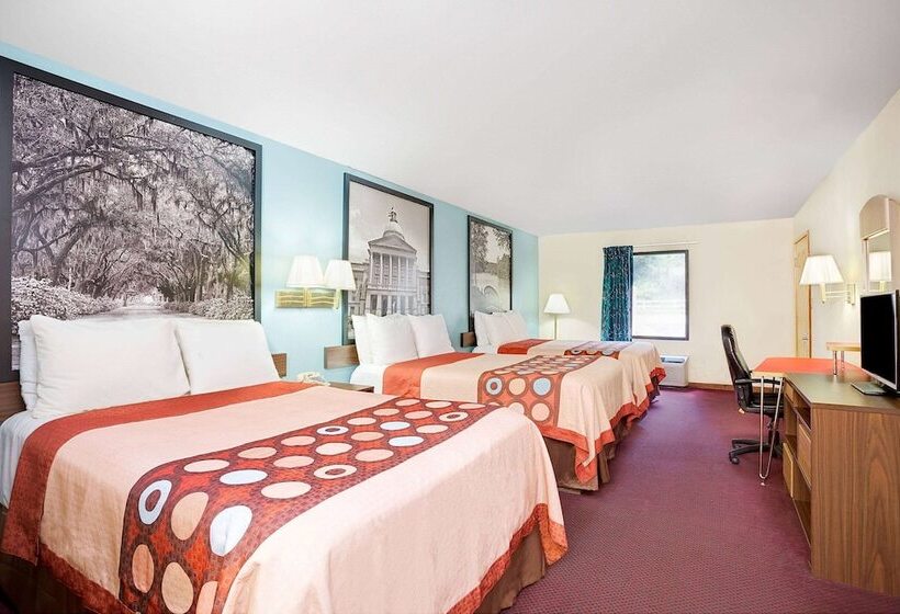 فندق Super 8 By Wyndham Forest Park