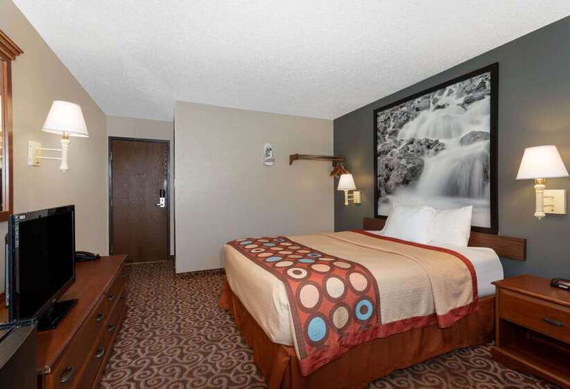 فندق Super 8 By Wyndham Gillette