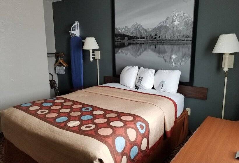 فندق Super 8 By Wyndham Gillette