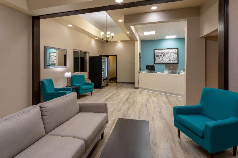 فندق Super 8 By Wyndham Gillette