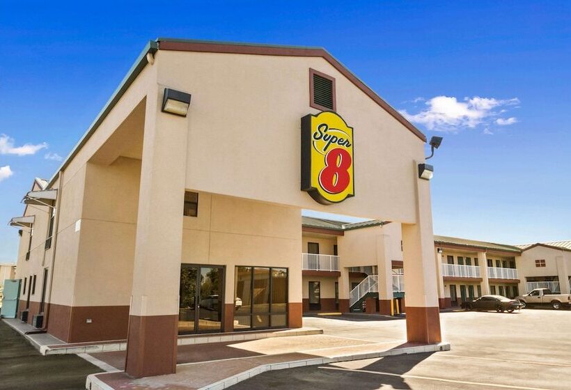 酒店 Super 8 By Wyndham Hattiesburg North
