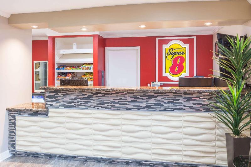 酒店 Super 8 By Wyndham Houston/nasa