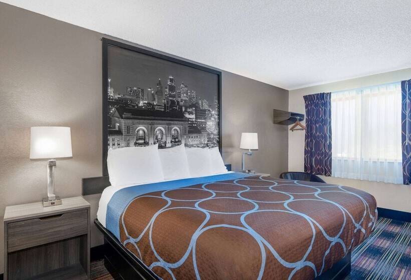 فندق Super 8 By Wyndham Kansas City At Barry Road/airport