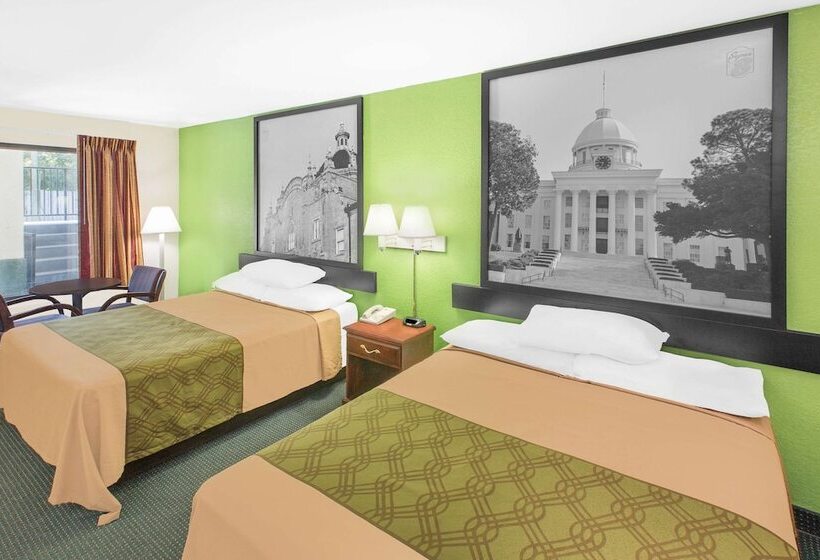 ホテル Super 8 By Wyndham Mobile