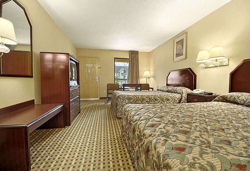 هتل Super 8 By Wyndham Mobile/tillmans Corner