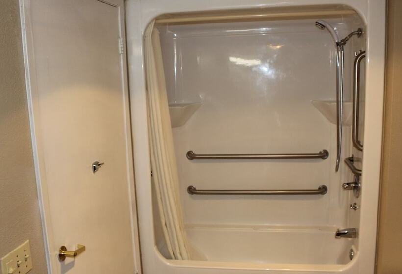 酒店 Super 8 By Wyndham Mobile/tillmans Corner