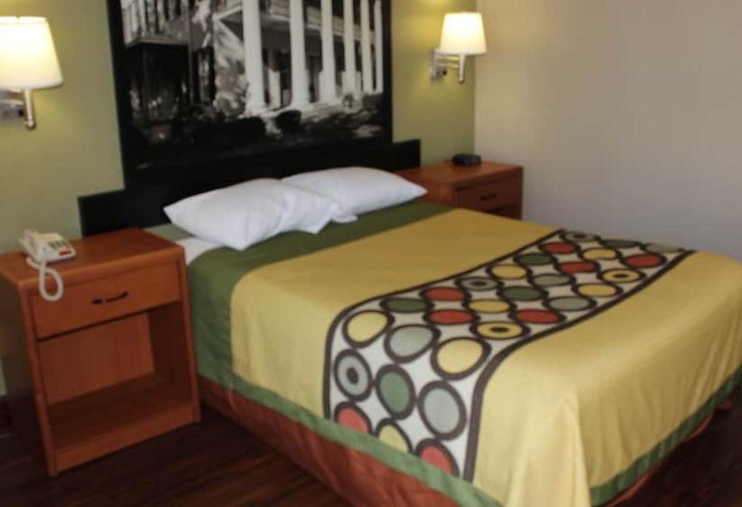 ホテル Super 8 By Wyndham Mobile/tillmans Corner