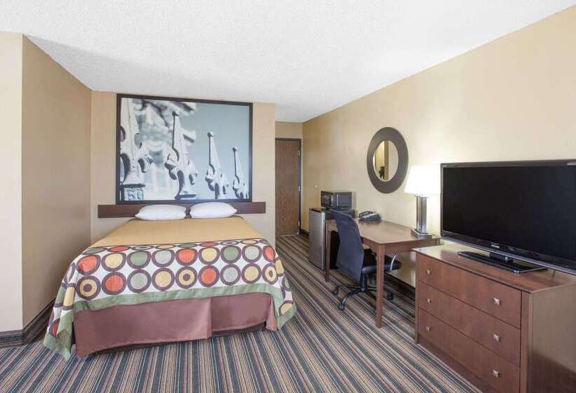 فندق Super 8 By Wyndham Natchitoches