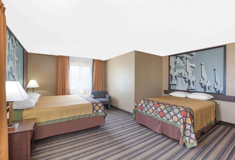 فندق Super 8 By Wyndham Natchitoches