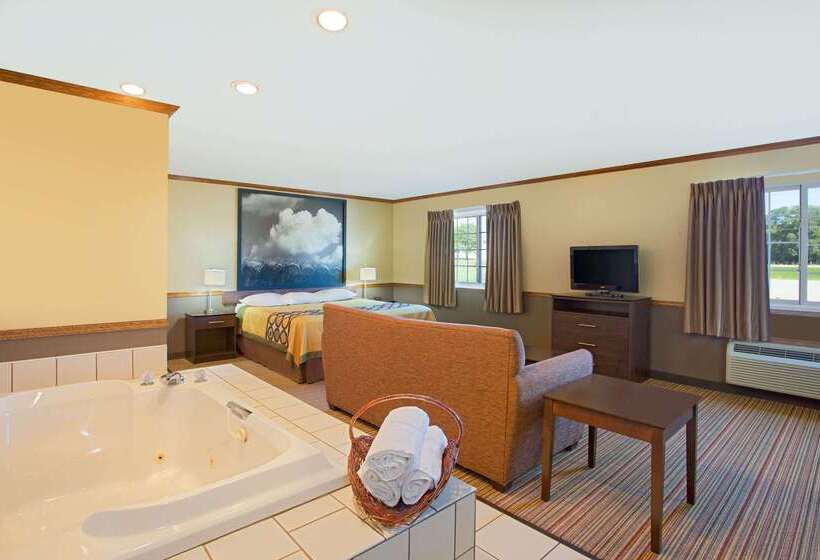 호텔 Super 8 By Wyndham New Hampton