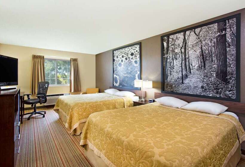 호텔 Super 8 By Wyndham New Hampton