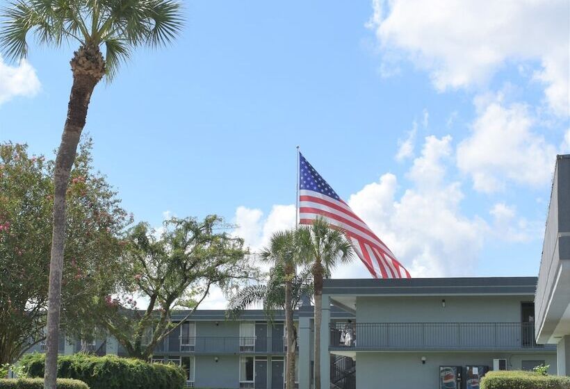 בית מלון כפרי Super 8 By Wyndham Ocala I 75