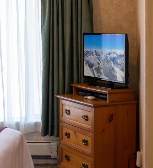 فندق Swiss Alps Inn