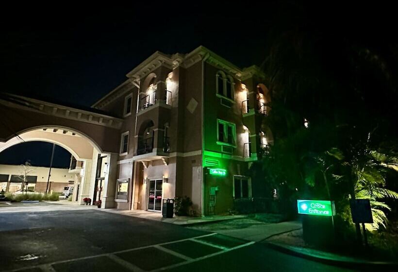 Tahitian Inn Boutique Hotel Tampa