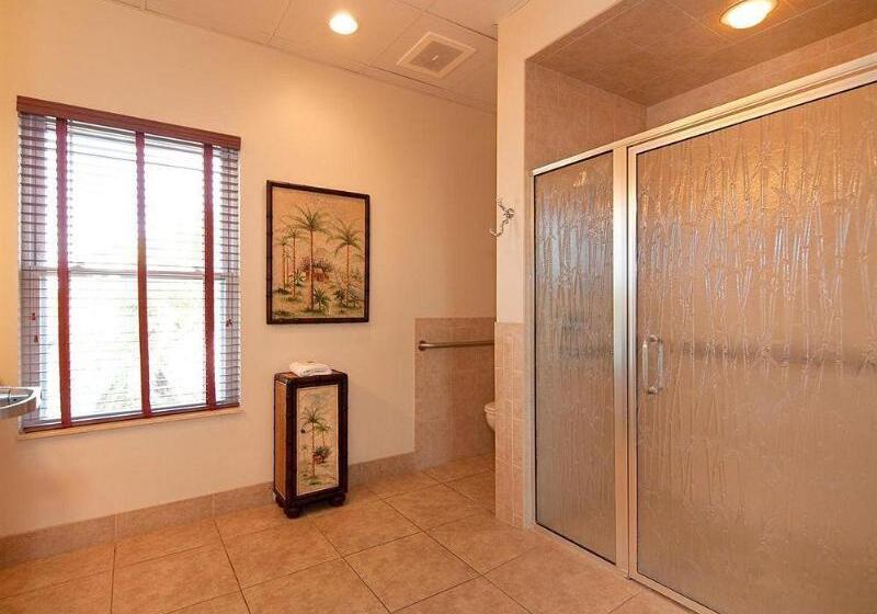 Tahitian Inn Boutique Hotel Tampa