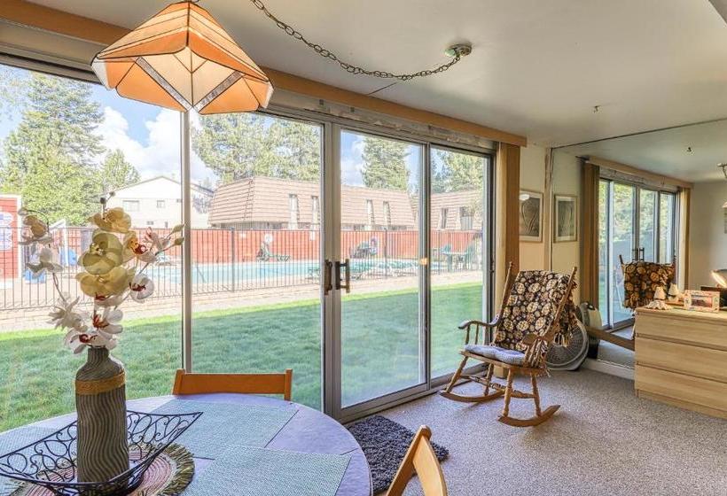 Tahoya Shores Poolside Studio