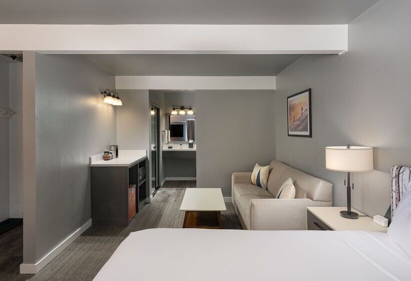 فندق Tamarack Lodge