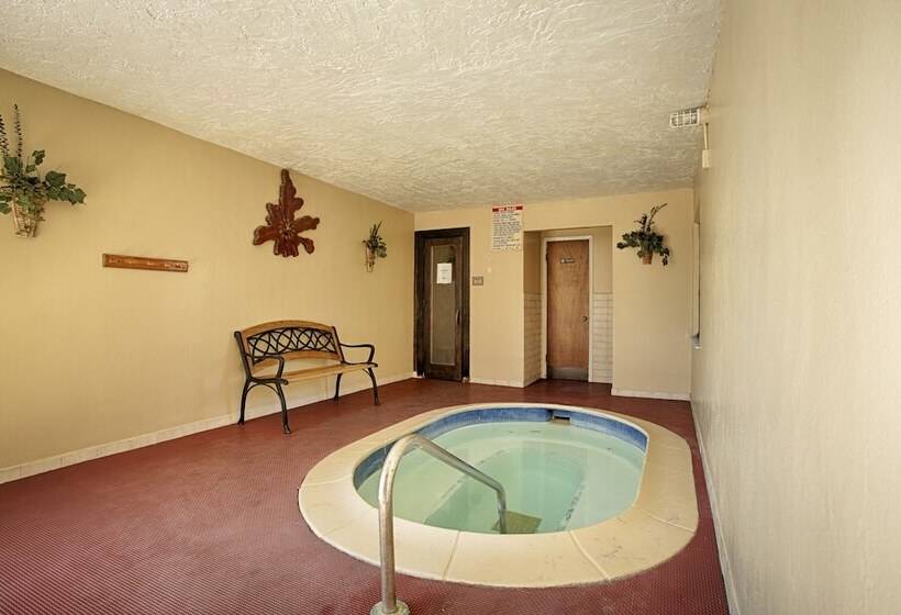 فندق Tarpon Shores Inn