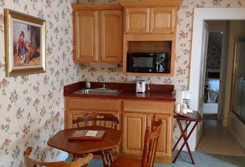 فندق Thayers Inn