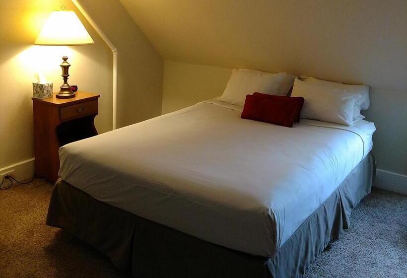 فندق Thayers Inn