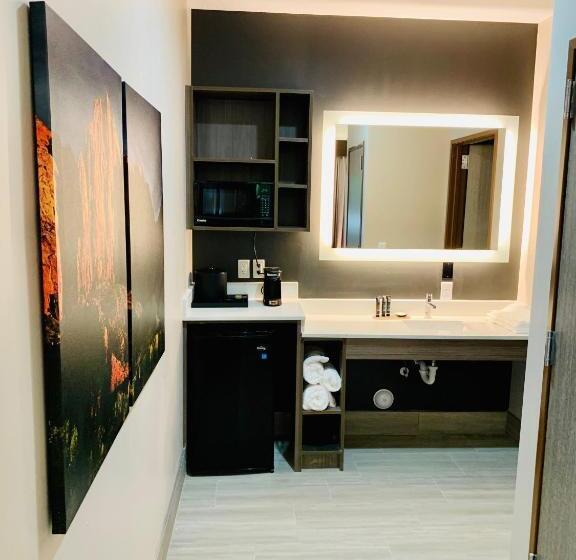 فندق Zion Canyon Lodge